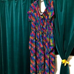 Short-sleeve scoop neck slouch dress by Jibri